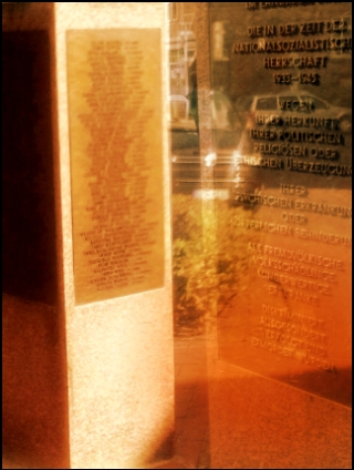 NS-Gedenkstele in Stade (Fotos: urian)