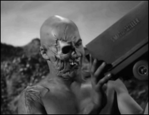 War of the Colosaal Beast (1958) screenshot