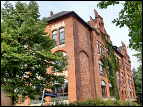 Schule Woellmerstraße (Foto: urian)